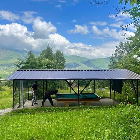 Vila Glamping Wolf Mount Margahovit Exteriér fotografie