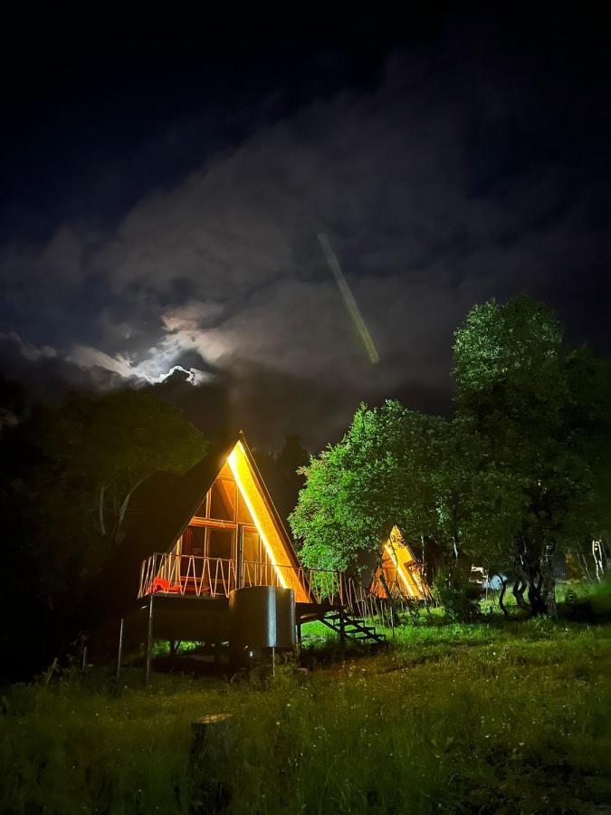 Vila Glamping Wolf Mount Margahovit Exteriér fotografie